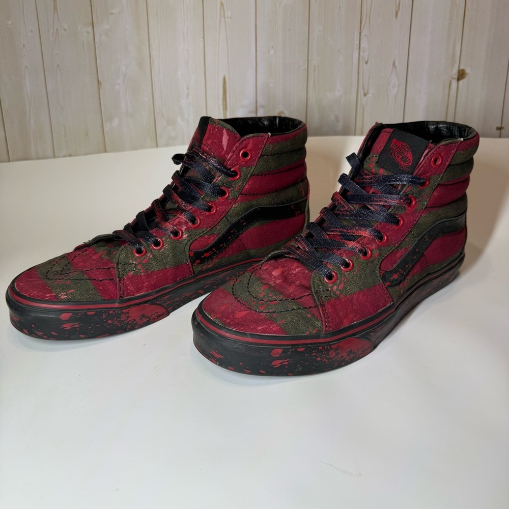 Vans Sk8-hi X Nightmare On Elm Street Freddy Krueger House Of Terror Size 8.5 - Picture 2 of 7